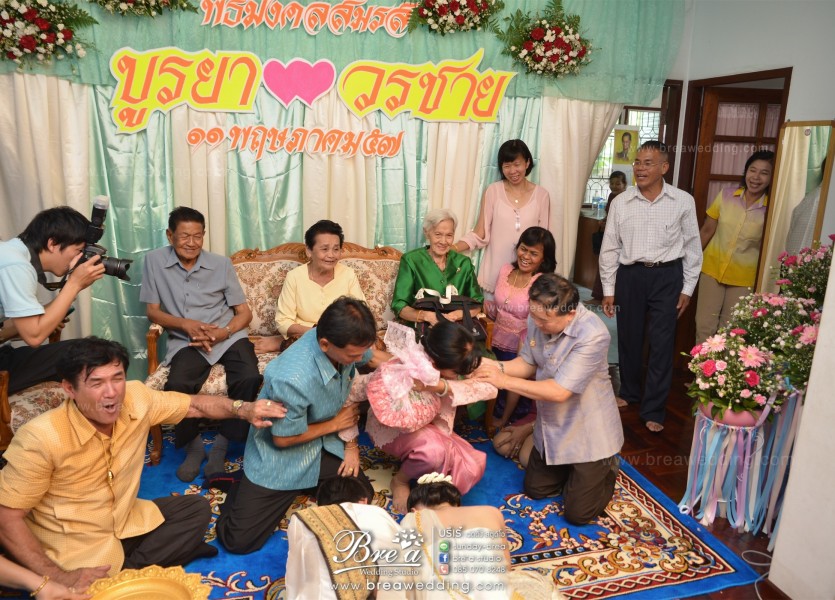 ชุดแต่งงานไทย นนทบุรี