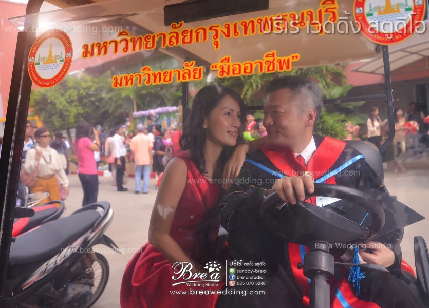 ช่างภาพรับปริญญา หาช่างภาพ รับปริญญา ถ่ายรูปรับปริญญา
