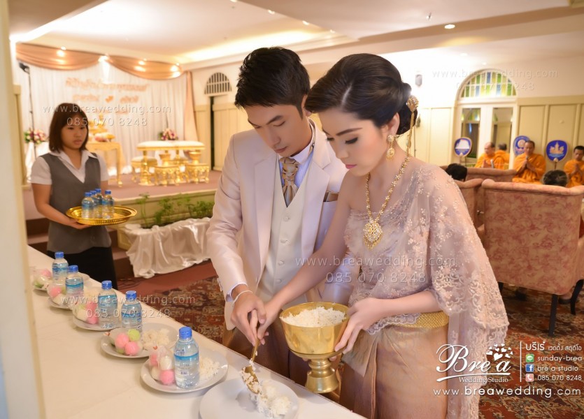 ชุดแต่งงาน นนทบุรีBRE 3903เวดดิ้ง