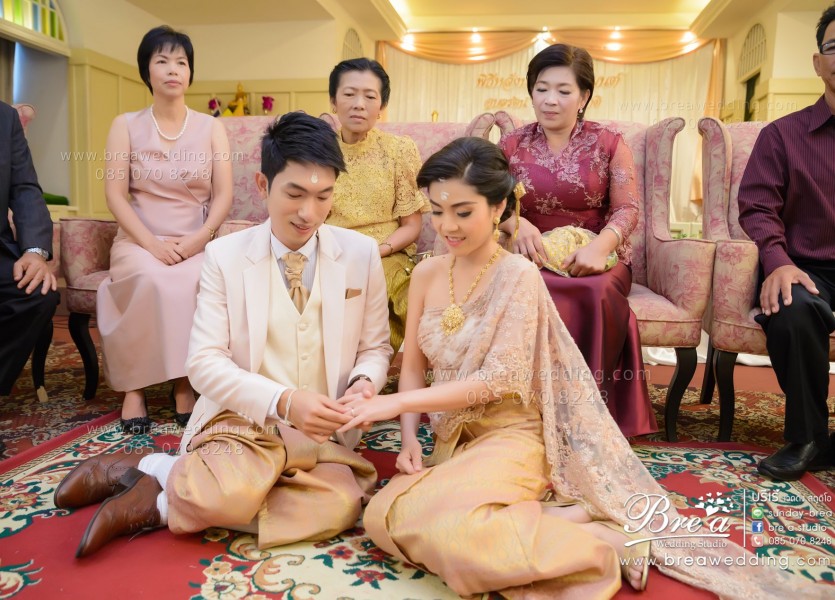 ชุดแต่งงาน นนทบุรีBRE 4275เวดดิ้ง