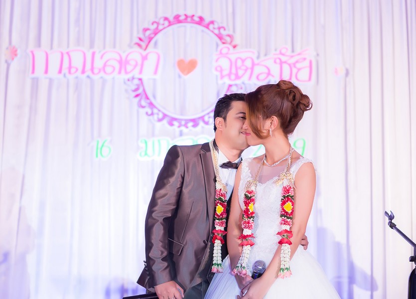ถ่ายรูปแต่งงาน กรมสรรพาวุธทหารบก หาช่างภาพ นนทบุรี ถ่ายภาพงานแต่ง