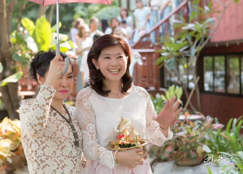 ถ่ายรูปแต่งงานเรือนเจ้าสาว ปากเกล็ด นนทบุรี หาช่างภาพ