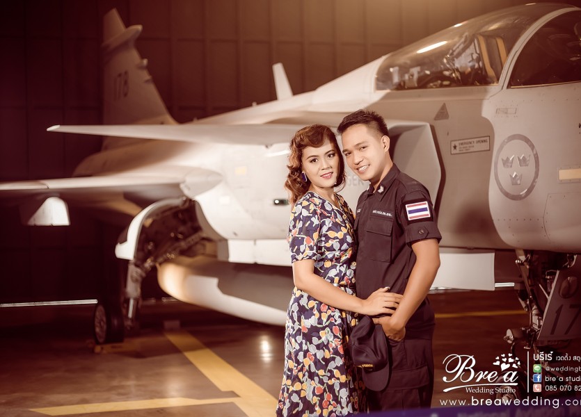 ถ่ายรูปแต่งงาน กับเครื่องบิน Pre Wedding พิพิธภัณท์กองทัพอากาศ นนทบุรี บางบัวทอง ดอนเมือง