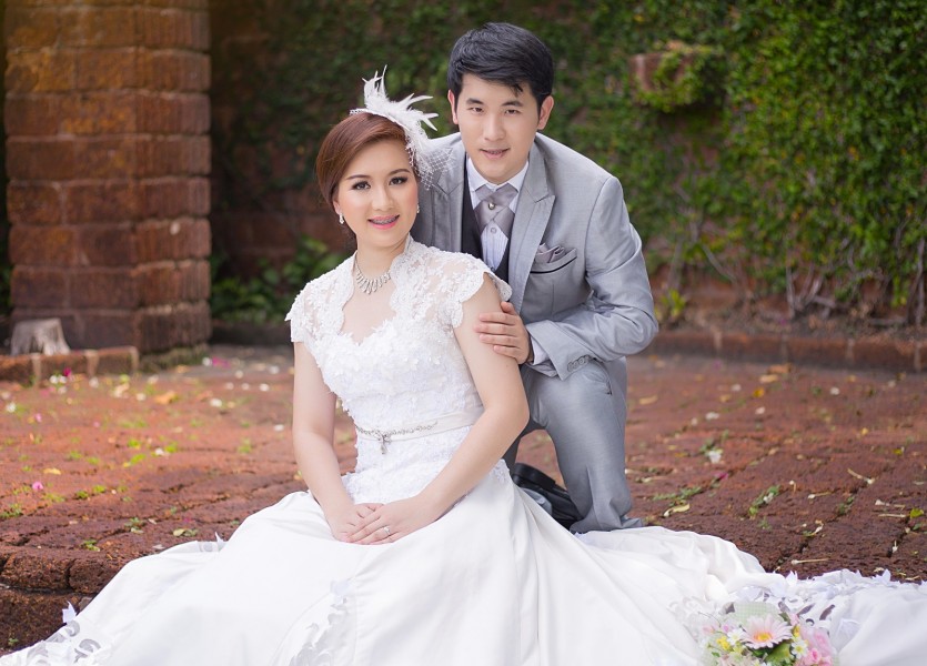 สวนหลวง ร.๙ พรีเวดดิ้ง สวนเขียวๆ ต้นไม้เยอะๆ pre wedding ถ่ายรูปแต่งงาน