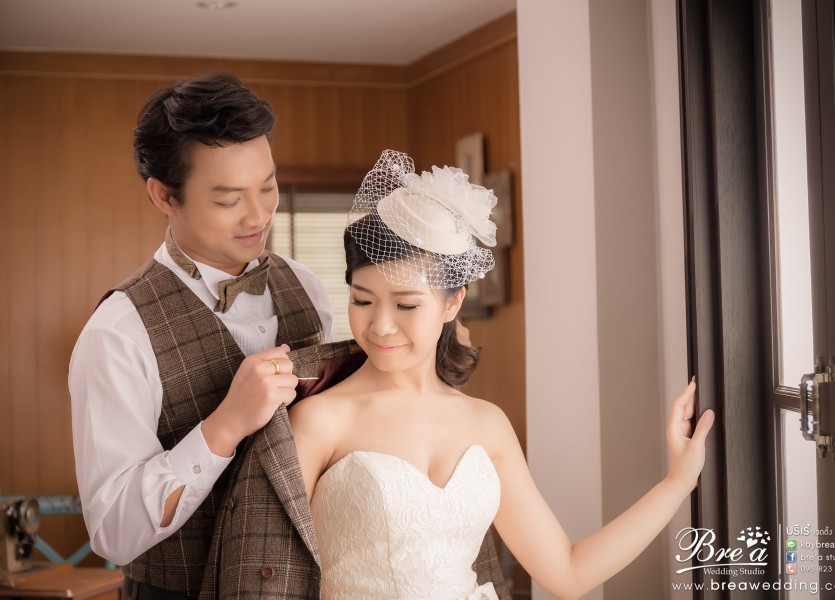 ถ่ายรูปแต่งงาน ในสตูดิโอ ถ่ายรูป อินดอร์ ชุดไทย ชุดแต่งงาน นนทบุรี บางบัวทอง
