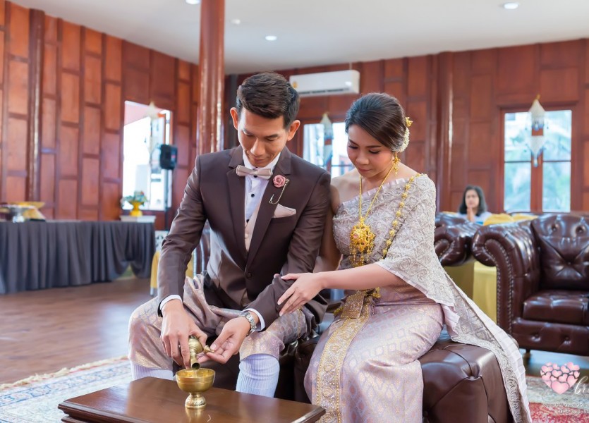 เรือนไทย,แต่งงาน,เรือนนพเก้า,นนทบุรี016พระราม๕,ชุดไทยแต่งงาน,บางบัวทอ