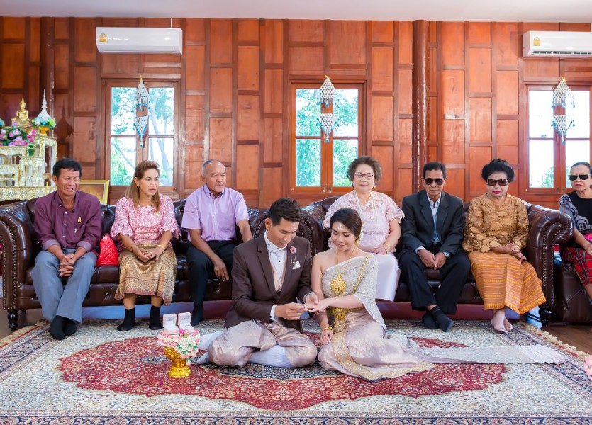 เรือนไทย,แต่งงาน,เรือนนพเก้า,นนทบุรี101พระราม๕,ชุดไทยแต่งงาน,บางบัวทอ
