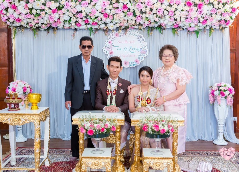 เรือนไทย,แต่งงาน,เรือนนพเก้า,นนทบุรี155พระราม๕,ชุดไทยแต่งงาน,บางบัวทอ
